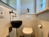 Neuwertige Doppelhaushälfte mit Einzelhauscharakter in traumhafter Lage von Braderup - Gäste-WC