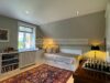 "Am Königshafen" - Traumhaftes Wohnhaus mit einer genehmigten Ferienwohnung und einer Wohnung - Schlafzimmer 2, OG