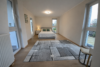 Modernisiertes Einfamilienhaus mit Dachterrasse, Sauna & Doppelgarage - Schlafzimmer